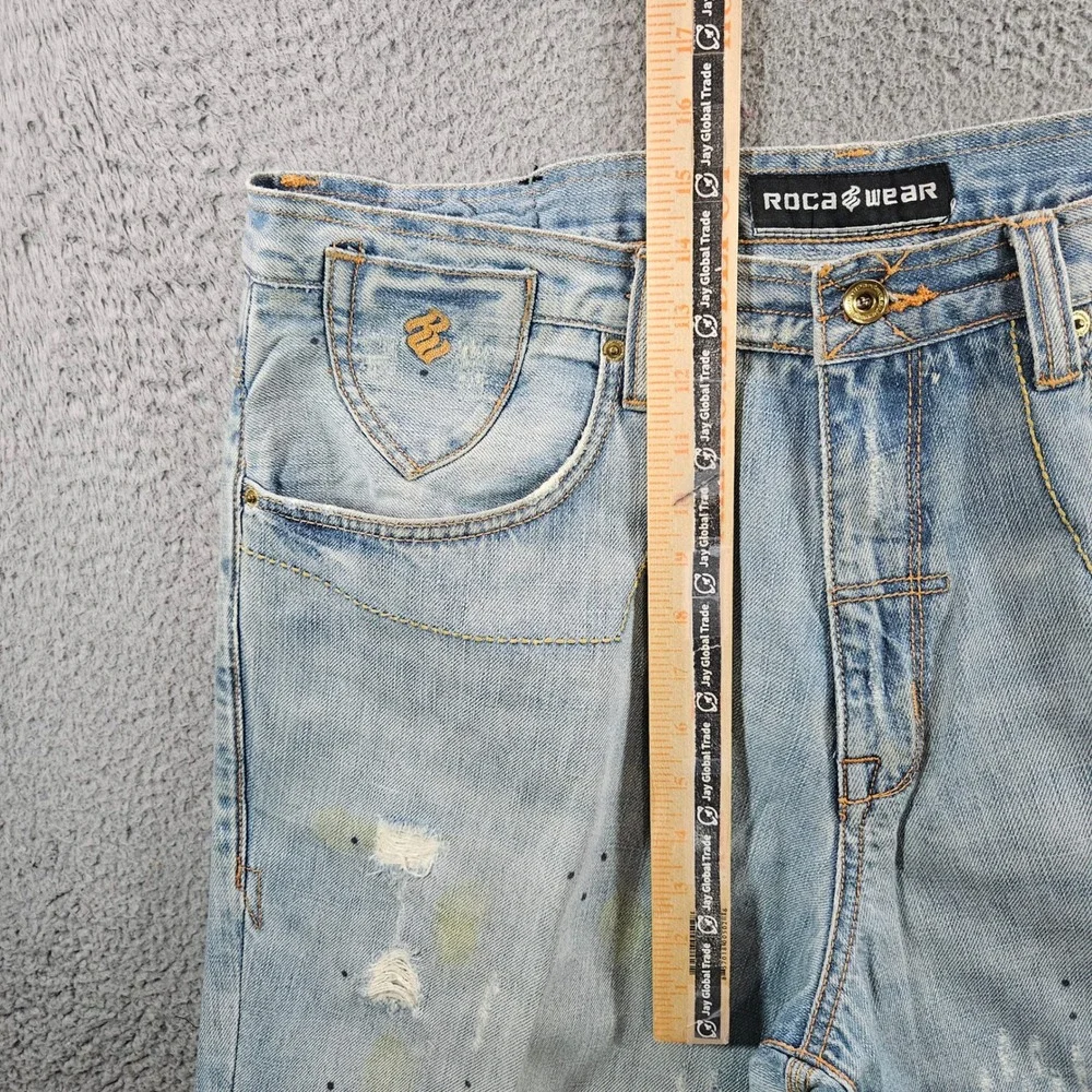 Rocawear Mens Light‎ Wash Distressed Paint Splatter Denim Jeans Size 38x34 Y2K